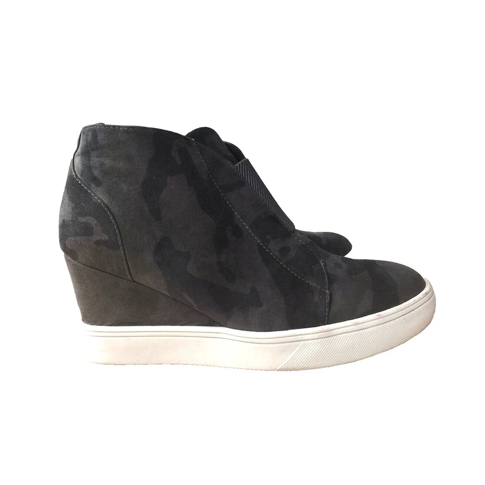 MIA Womens Arianna‎ camo platform sneaker Size 8.5